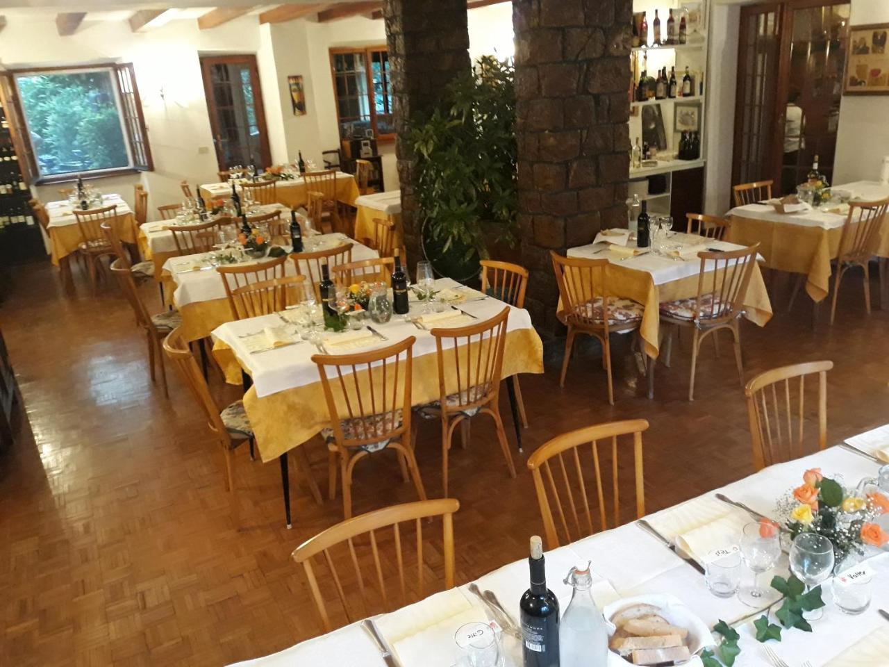 Albergo La Baita Corfino Ngoại thất bức ảnh
